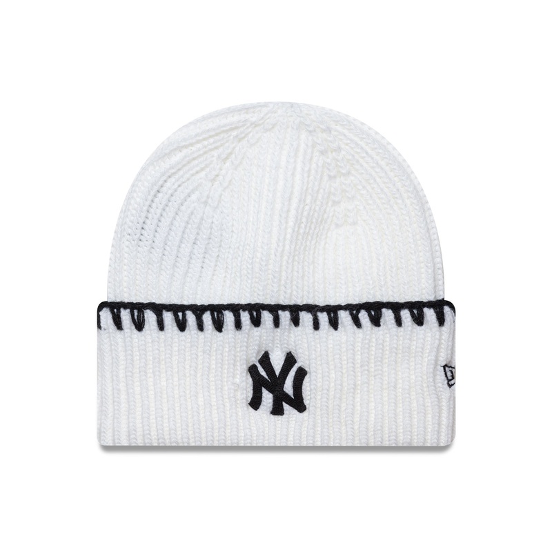 New Era – WMNS CHUNKY TOPSTITCH Beanie – New York Yankees – Light Chrome