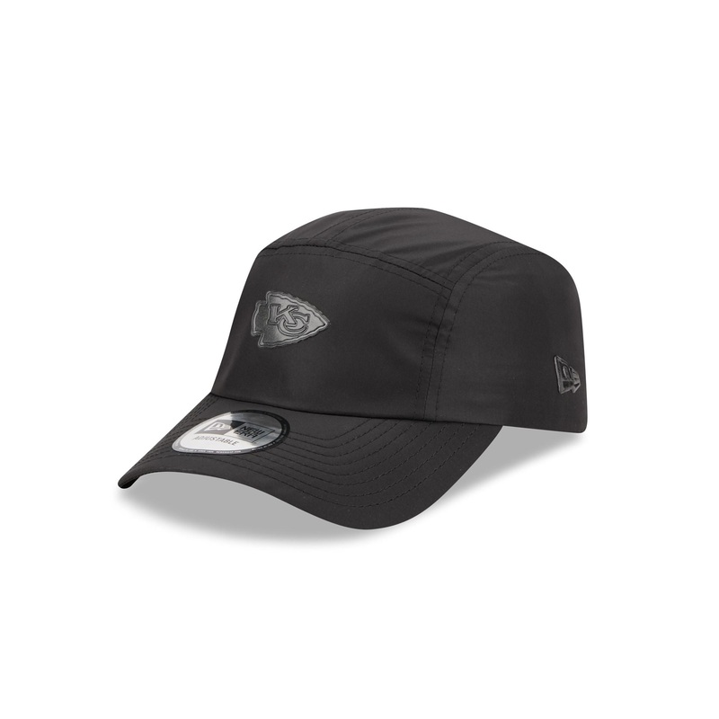 Alpha Industries x Kansas City Chiefs Black Runner Adjustable Hat