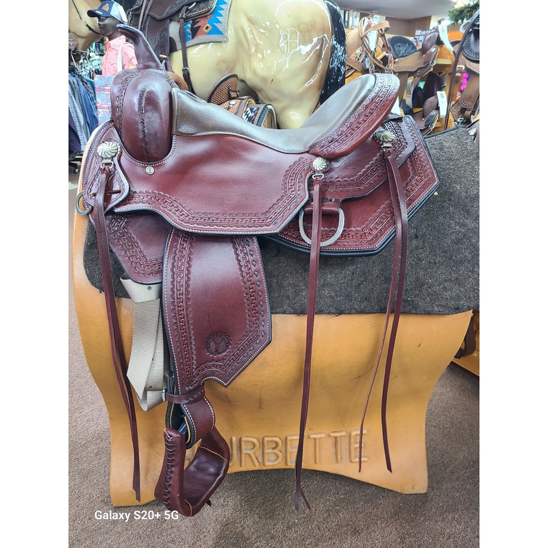 16 Wide Circle Y Tallgrass Trail Saddle